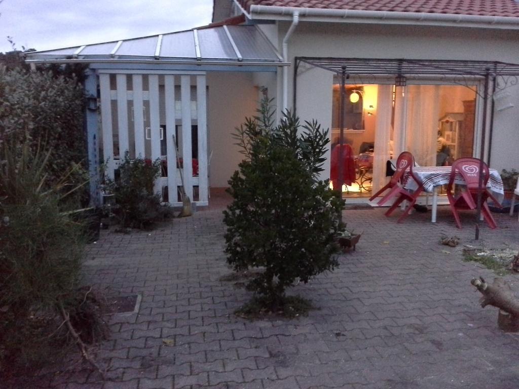Chambre Chez L'Habitant Et Tiny House 카브레톤 외부 사진